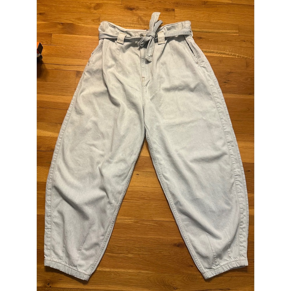 Polo Ralph Lauren Light Wash Belted Balloon Jeans Womens 32R Paperbag Waist